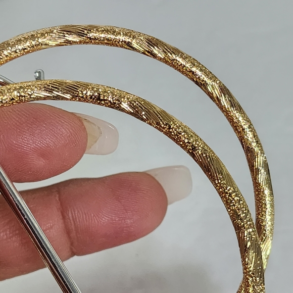 Large Gold Hoop Earrings Shimmer Style Design - Picture 5 of 7